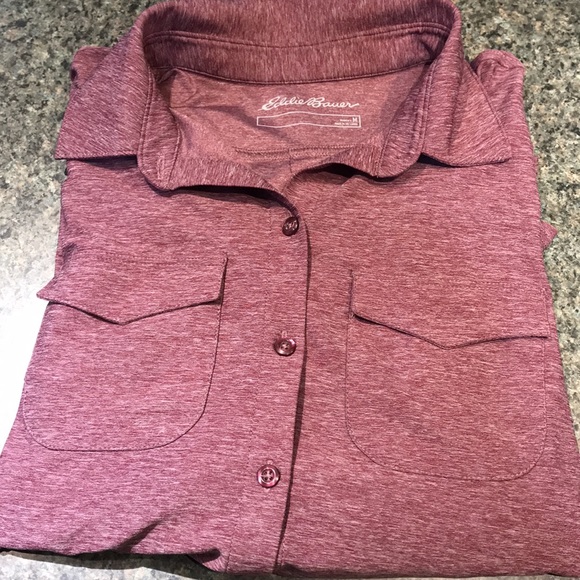 Heather red Eddie Bauer size Medium button up with convertible roll up sleeves - Picture 9 of 9